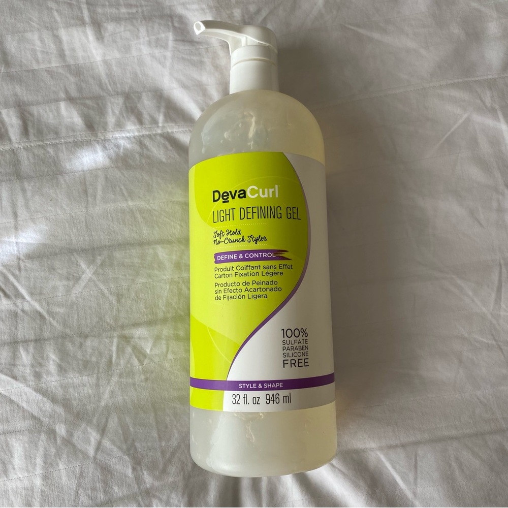 DevaCurl Light Defining Gel Soft Hold No-Crunch Styler 32oz